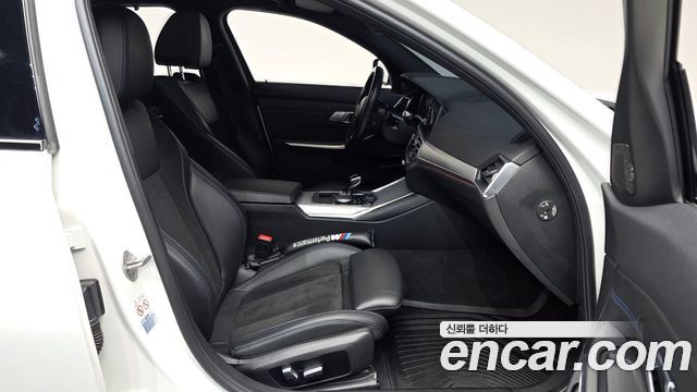 BMW 3-Series 320d Touring M Sport