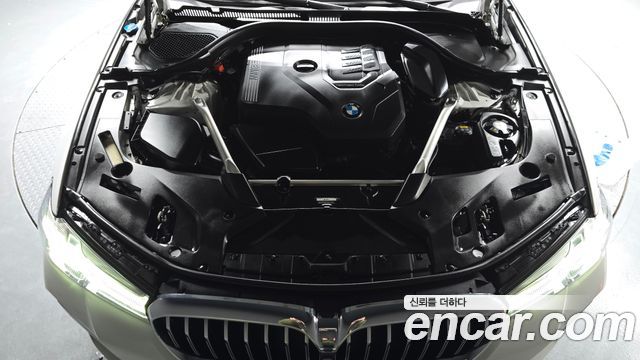 BMW 5-Series 520i M Sport