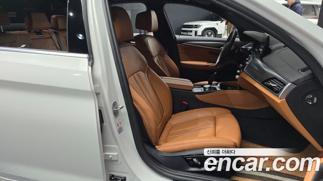 BMW 5-Series 520i M Sport
