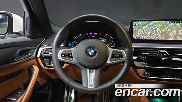 BMW 5-Series 520i M Sport