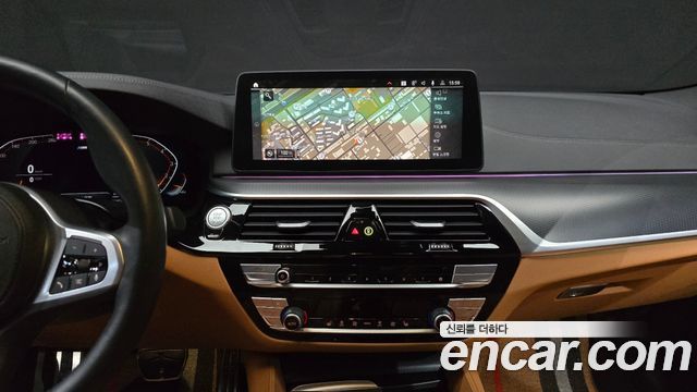 BMW 5-Series 520i M Sport