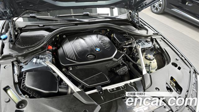 BMW 5-Series 520d M Sport Package Plus