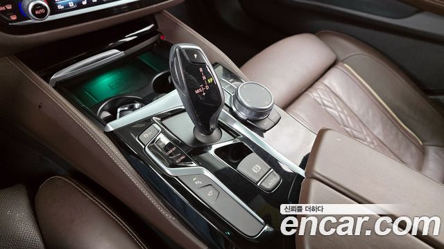 BMW 5-Series 520d M Sport Package Plus