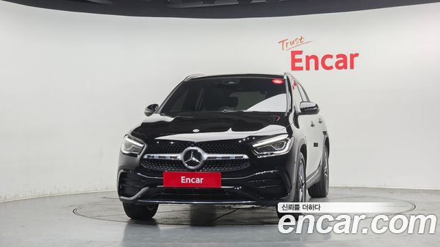 Mercedes-Benz GLA-Class GLA250 4MATIC