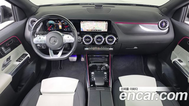 Mercedes-Benz GLA-Class GLA250 4MATIC