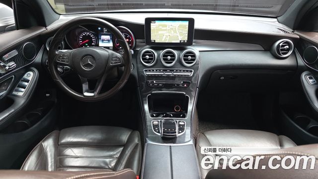 Mercedes-Benz GLC-Class GLC220 d 4MATIC Premium