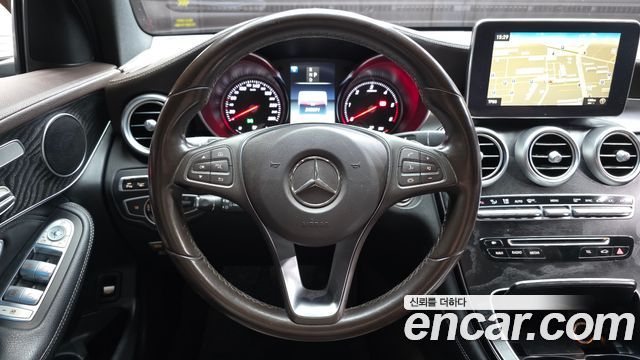 Mercedes-Benz GLC-Class GLC220 d 4MATIC Premium