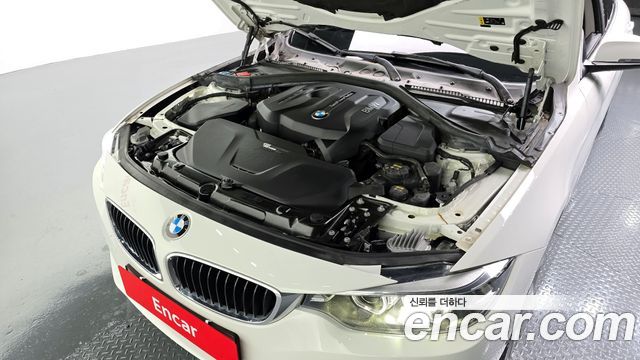 BMW 4-Series 420i Gran Coupe Special Edition
