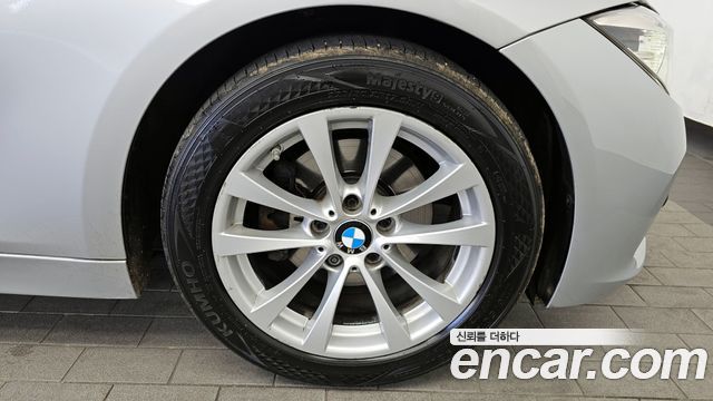 BMW 3-Series 320d
