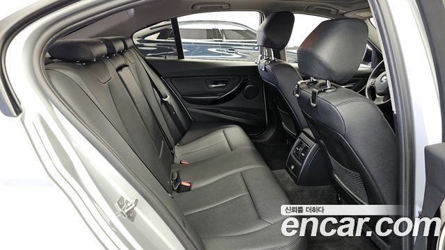 BMW 3-Series 320d