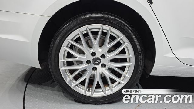 Audi A4 35 TDI Quattro Premium