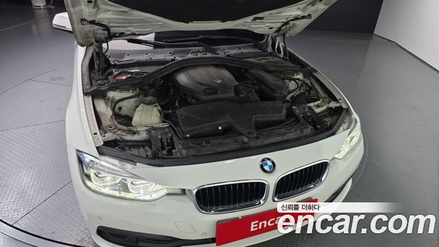 BMW 3-Series 320d