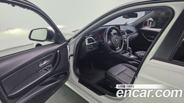 BMW 3-Series 320d