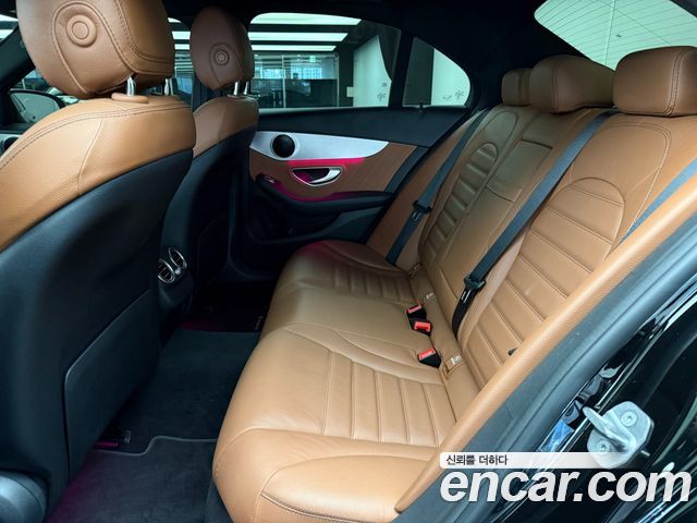Mercedes-Benz C-Class C200 AMG Line