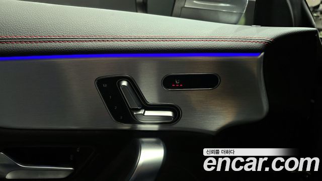 Mercedes-Benz CLA-Class CLA250 4MATIC