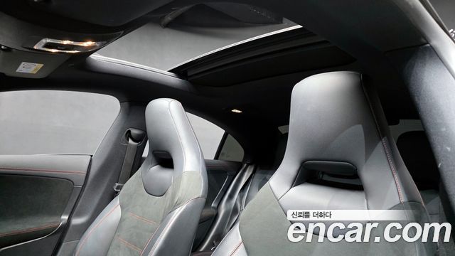 Mercedes-Benz CLA-Class CLA250 4MATIC