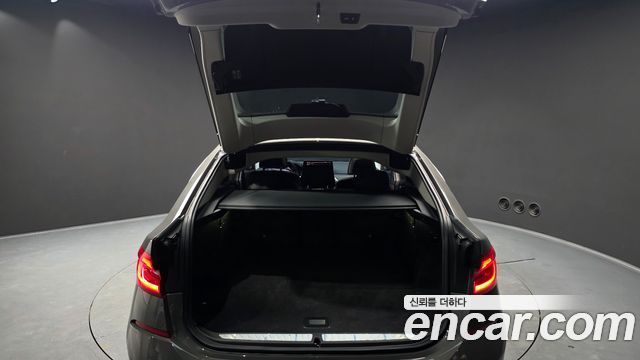BMW Gran Turismo 630i xDrive Luxury