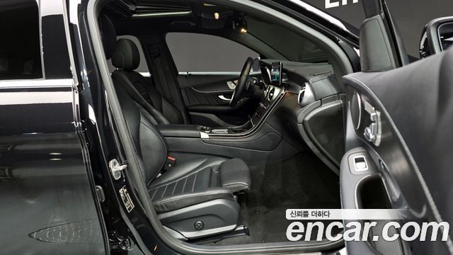 Mercedes-Benz GLC-Class GCL300 4MATIC Coupe