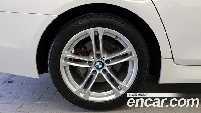 BMW 5-Series 520d xDrive M Aero Dynamic