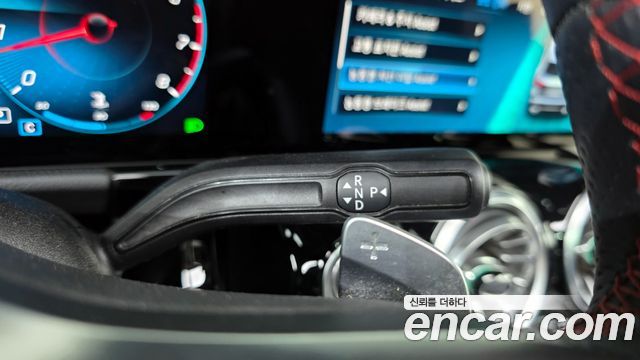 Mercedes-Benz GLA-Class GLA250 4MATIC