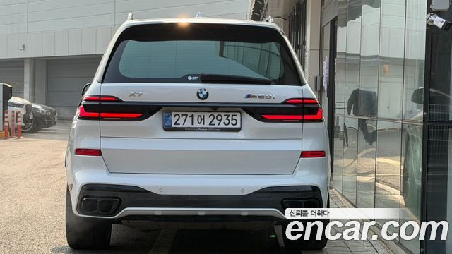 BMW X7 M60i xDrive M sport 6STR