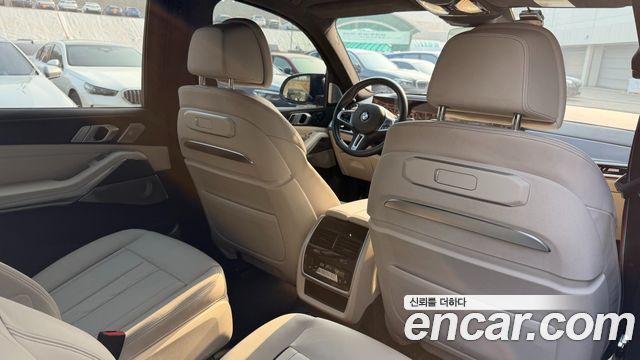 BMW X7 M60i xDrive M sport 6STR