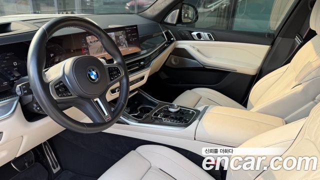 BMW X7 M60i xDrive M sport 6STR