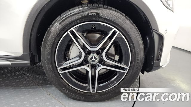 Mercedes-Benz GLC-Class GLC300 4MATIC