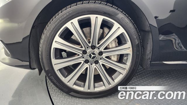 Mercedes-Benz E-Class E450 4MATIC Exclusive