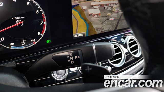 Mercedes-Benz E-Class E450 4MATIC Exclusive