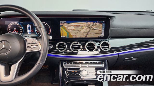 Mercedes-Benz E-Class E450 4MATIC Exclusive