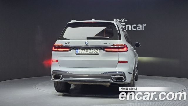 BMW X7 xDrive 40i M Sport 7STR