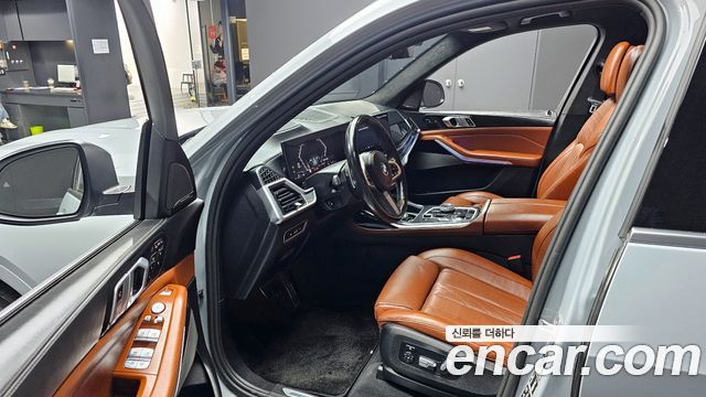 BMW X7 xDrive 40i M Sport 7STR