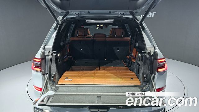 BMW X7 xDrive 40i M Sport 7STR