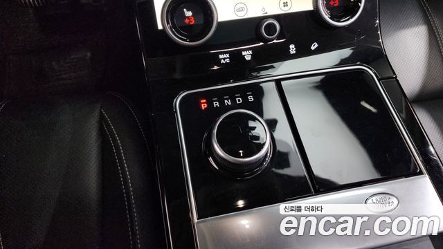Land Rover Range Rover Velar 3.0 P380 R-Dynamic SE