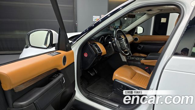 Land Rover Discovery 3.0 TD6 HSE Luxury
