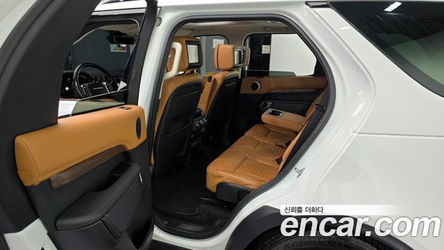 Land Rover Discovery 3.0 TD6 HSE Luxury