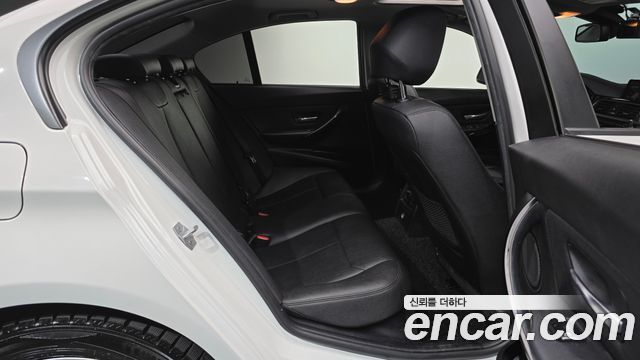 BMW 3-Series 320d