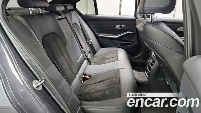 BMW 3-Series 320i M Sport