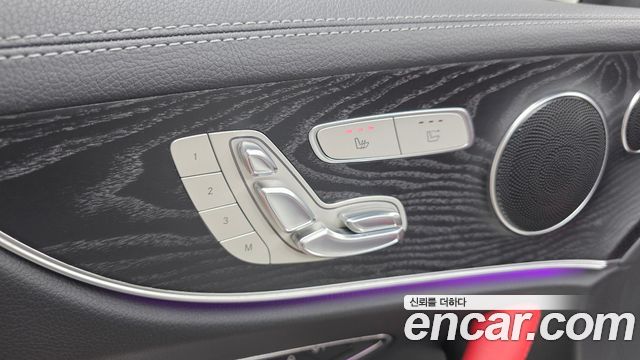 Mercedes-Benz E-Class E220d Cabriolet