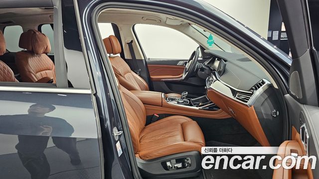 BMW X7 M50i 6STR