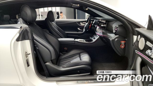 Mercedes-Benz E-Class E300d 4MATIC Coupe