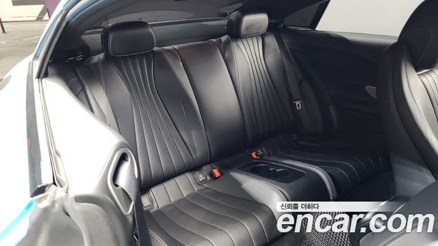 Mercedes-Benz E-Class E300d 4MATIC Coupe