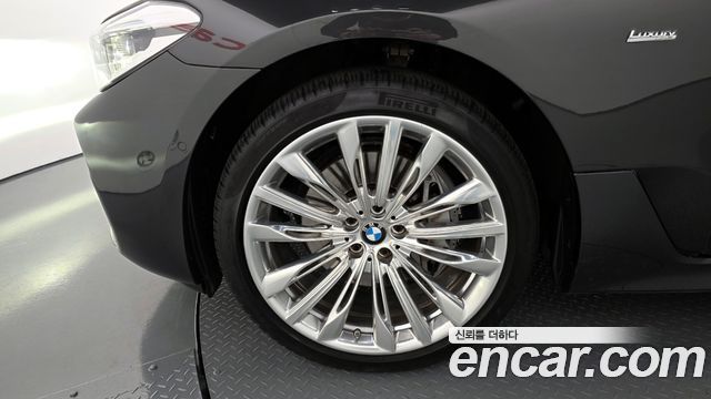 BMW Gran Turismo 640i xDrive Luxury