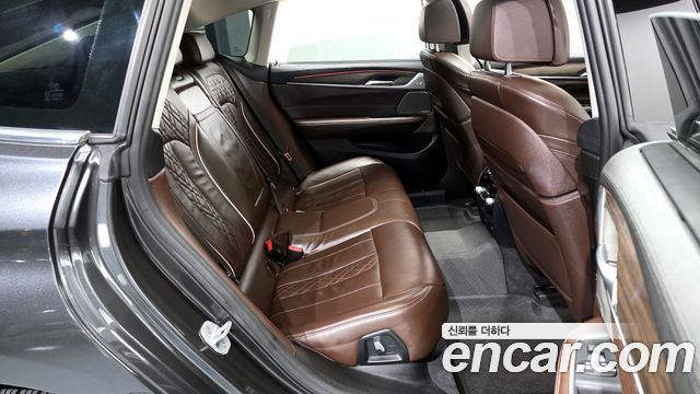 BMW Gran Turismo 640i xDrive Luxury