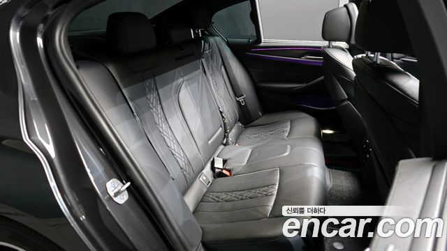 BMW 5-Series 523d M Sport