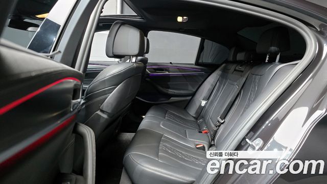 BMW 5-Series 523d M Sport