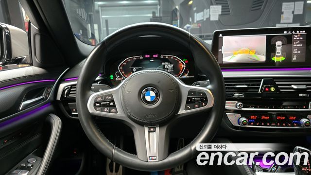 BMW 5-Series 523d M Sport