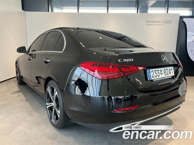 Mercedes-Benz C-Class W206 C300 4MATIC Avantgarde