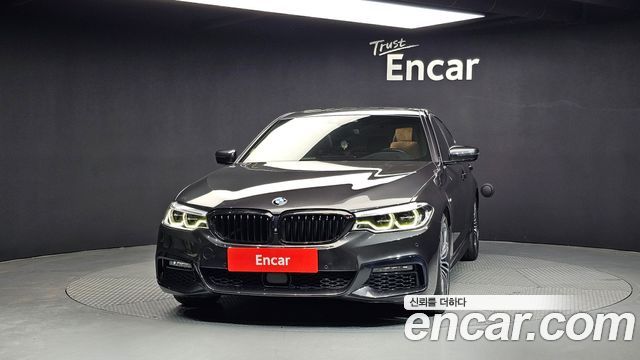 BMW 5-Series 530i M Sport Package Plus